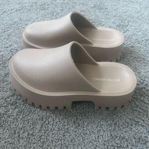 Jeffery Campbell Toupe Clog Slip On Chunky Platform Mule Shoes Size 7